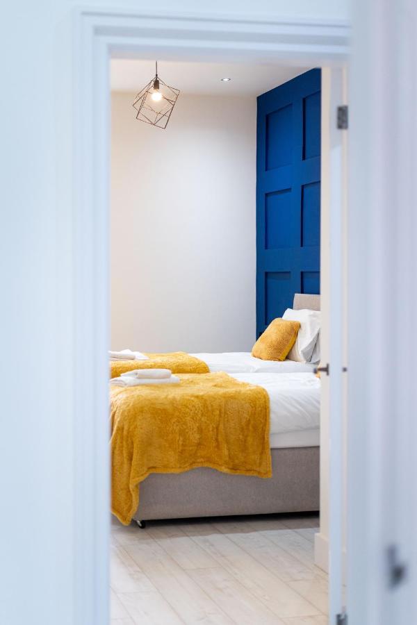 Cheerful 2 Bedroom Homely Apartment, Sleeps 6 Guest Comfy, 3X Double Bed, Parking, Free Wifi, Suitable For Business, Leisure Guest,Glasgow, Glasgow West End, Near City Centre Екстер'єр фото